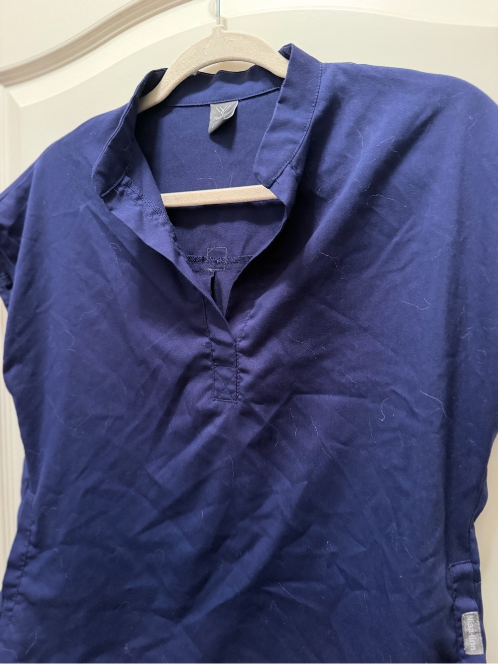 Ninahin Women’s Navy Rafaella Style Scrub Top! - Picture 3 of 7